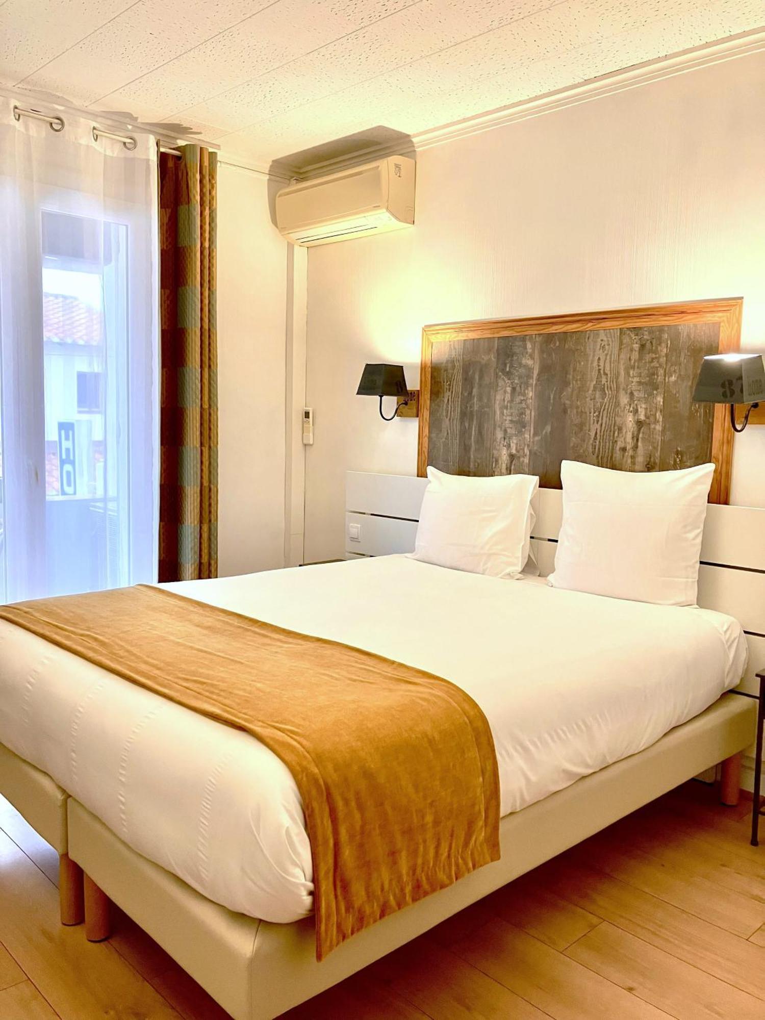 Hotel Lou Marques Saintes-Maries-de-la-Mer Zewnętrze zdjęcie