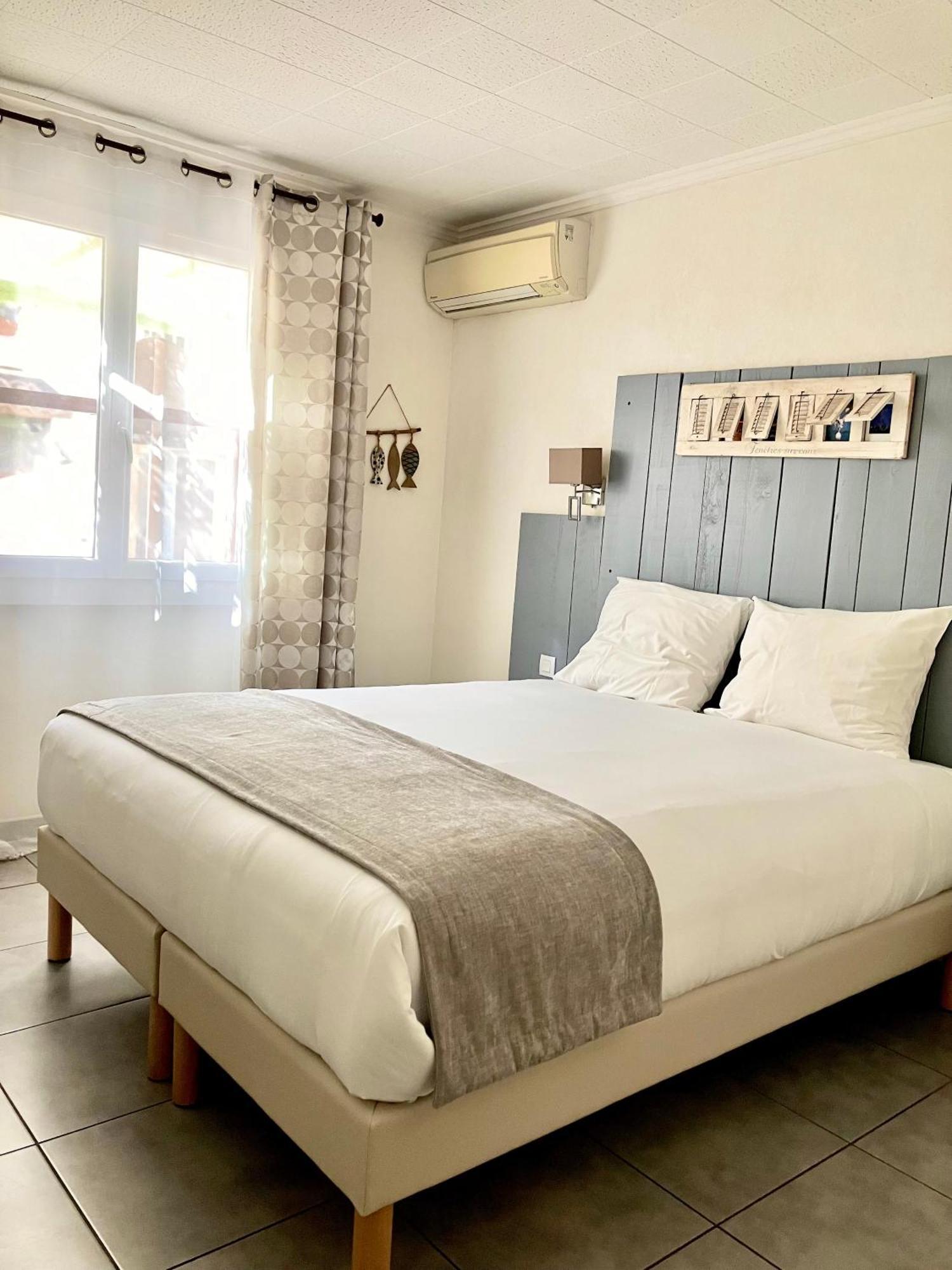 Hotel Lou Marques Saintes-Maries-de-la-Mer Zewnętrze zdjęcie